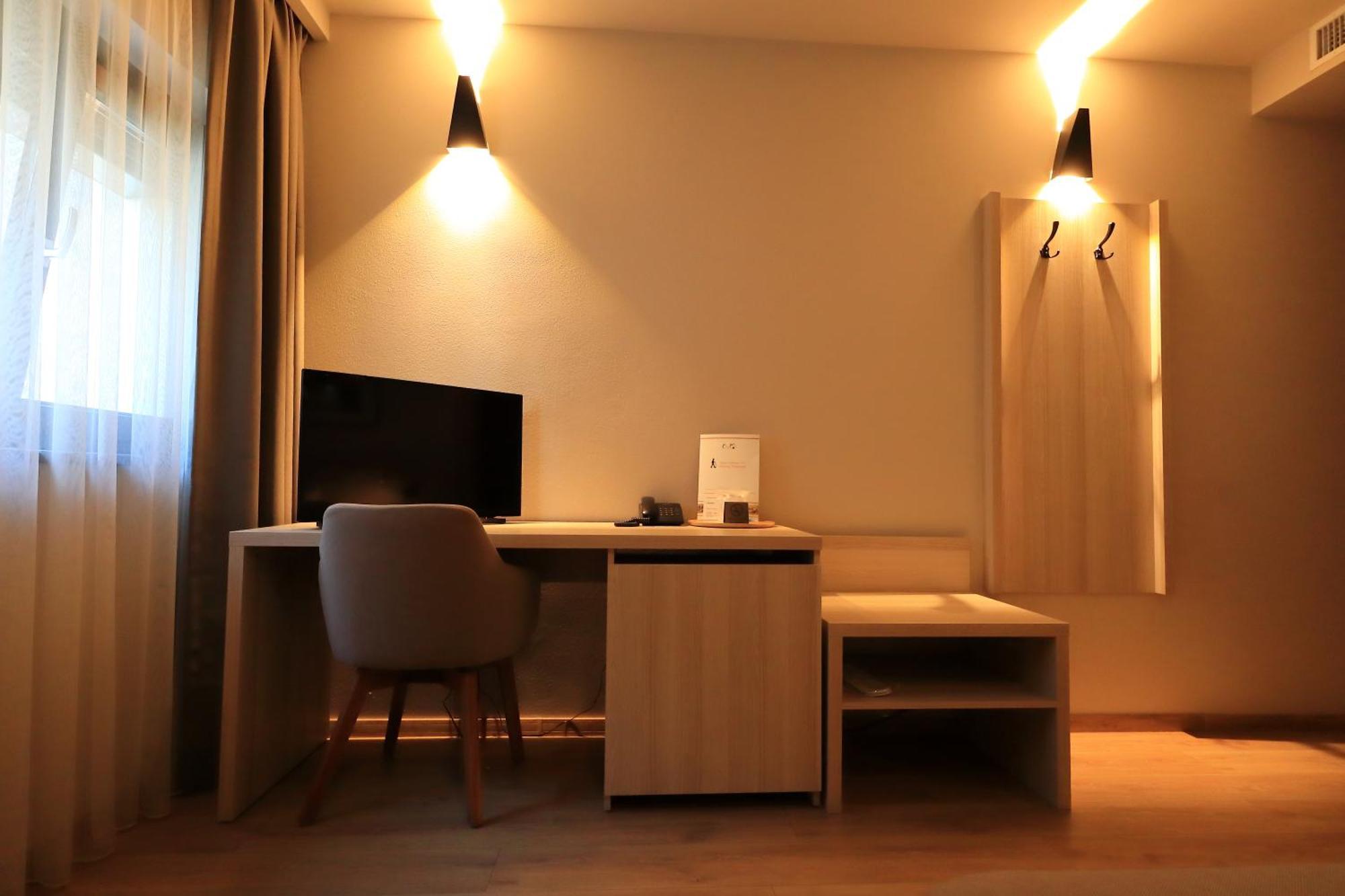 Casa Calfelor Kolping Timisoara Hotel Екстериор снимка